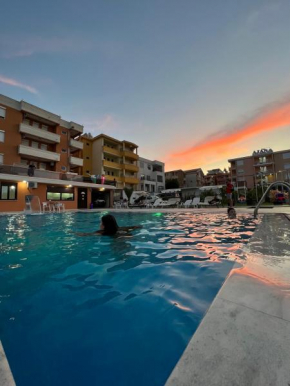 Apartments Zalli